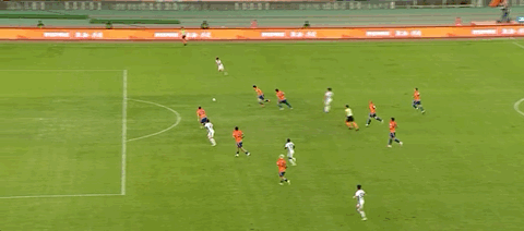 海港客场3-0战胜山东晋级足协杯半决赛,杨希传射建功